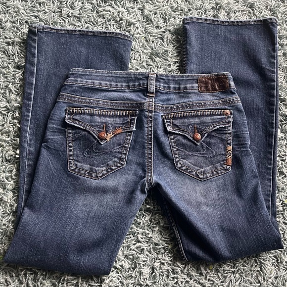 Womens Silver Jeans Tuesday Flap - Picture 2 of 10